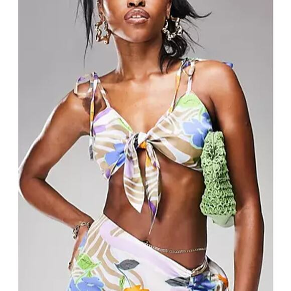 New ~ ASOS ~ Tie Front Floral Swirl Print Beach Crop Top Size 6 - Picture 2 of 9